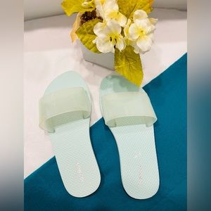 Brand |old navy | colour |mint | size | 7